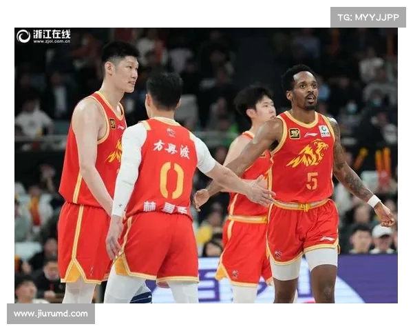 广东男篮祭出 _灭狮腿_ 战术 广厦六连胜岌岌可危 广东男篮祭出 _灭狮腿_ 战术 广厦六连胜岌岌可危